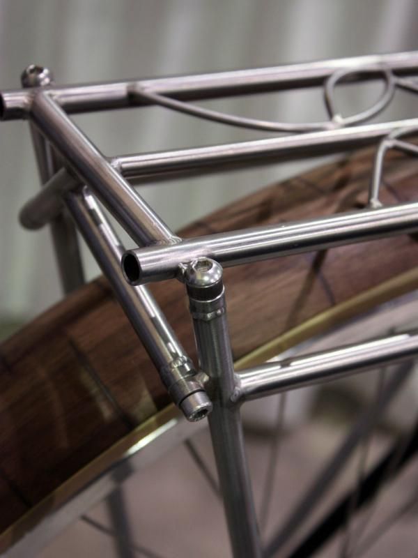 Banjo Cycles builder Aaron Rogers designed the racks to be easily disassembled so they would fit with the rest of the bike into the S&amp;S hard case.