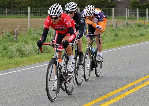 The break are led by George Bennett of Team SVS.