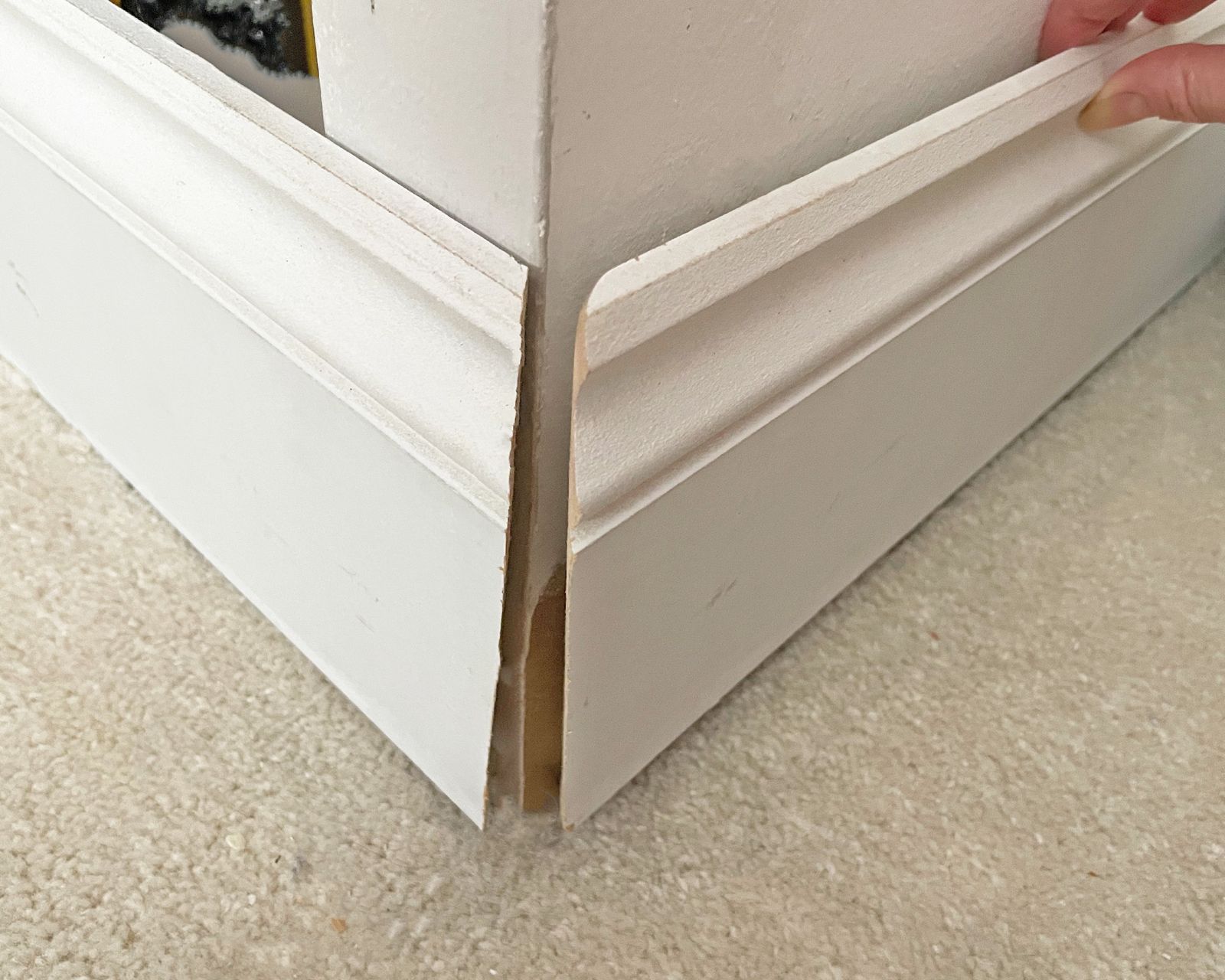 How to install baseboards: 10 basic steps | Real Homes
