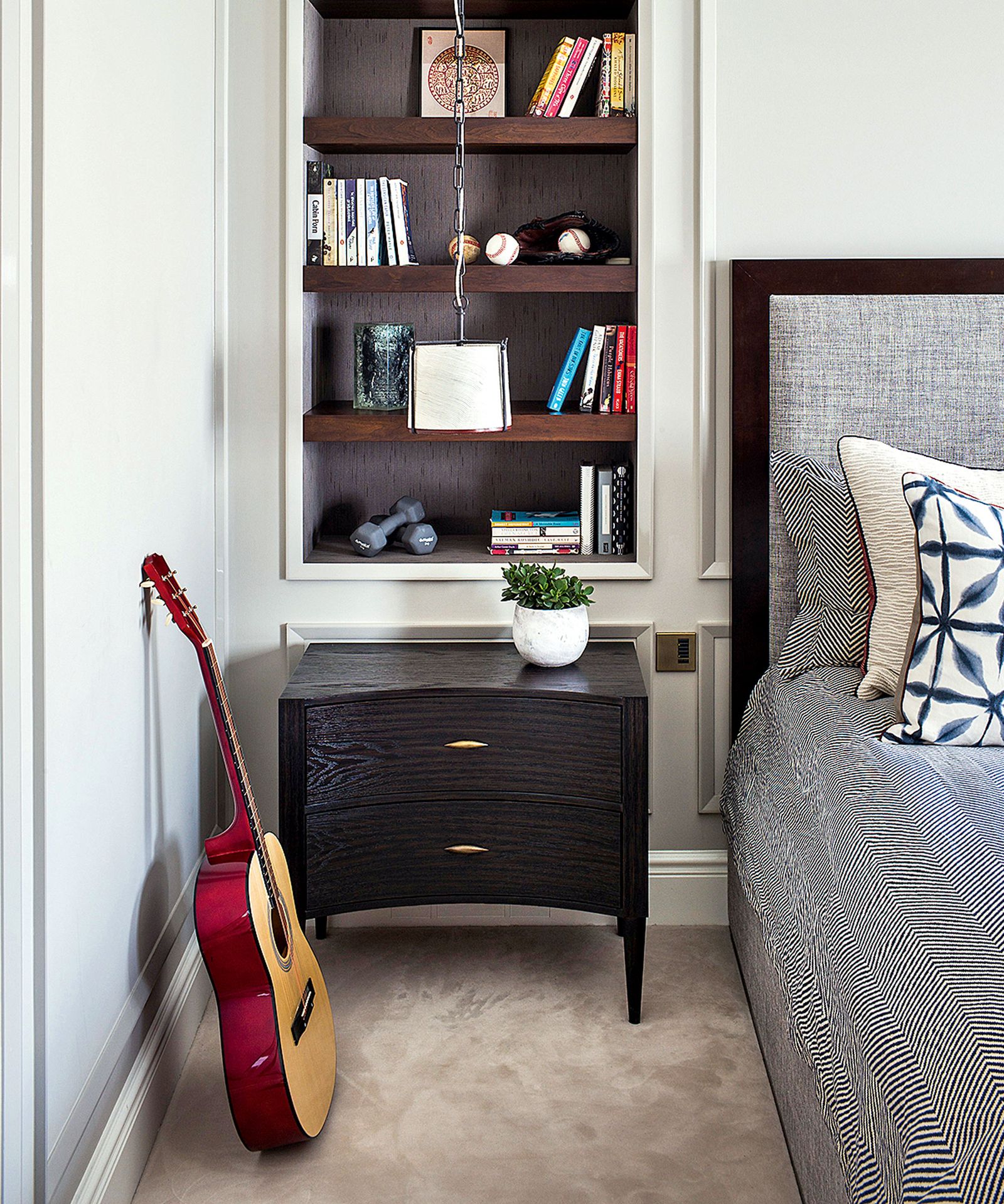 Small bedroom storage ideas: 20 clever small bedroom storage | Homes ...