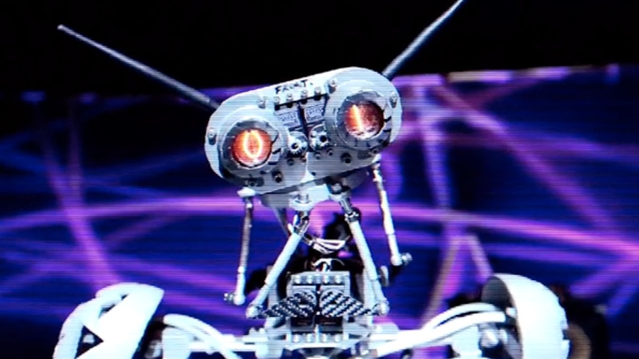 Robot rock paul mond remix. Compressorhead роботы. Робот рокер. Робот General Electric. Роботы группа гитарист.