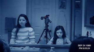 paranormal-activity-02