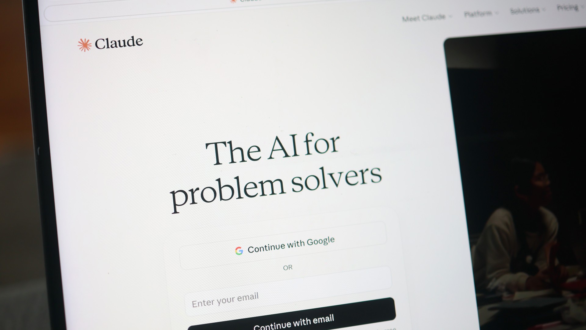 NEW YORK, NEW YORK - FEBRUARY 16: In this illustration, the Claude AI website is seen on a laptop on February 16, 2026 in New York City. According to reports from the Wall Street Journal, the Defense Department used Anthropic's Claude Ai, via its Palantir contract, to help with the attack on Venezuela and capture former President Nicol&aacute;s Maduro. (Photo illustration by Michael M. Santiago/Getty Images)