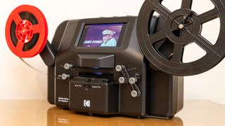 Kodak REELS & Super 8 Films Digitizer Converter