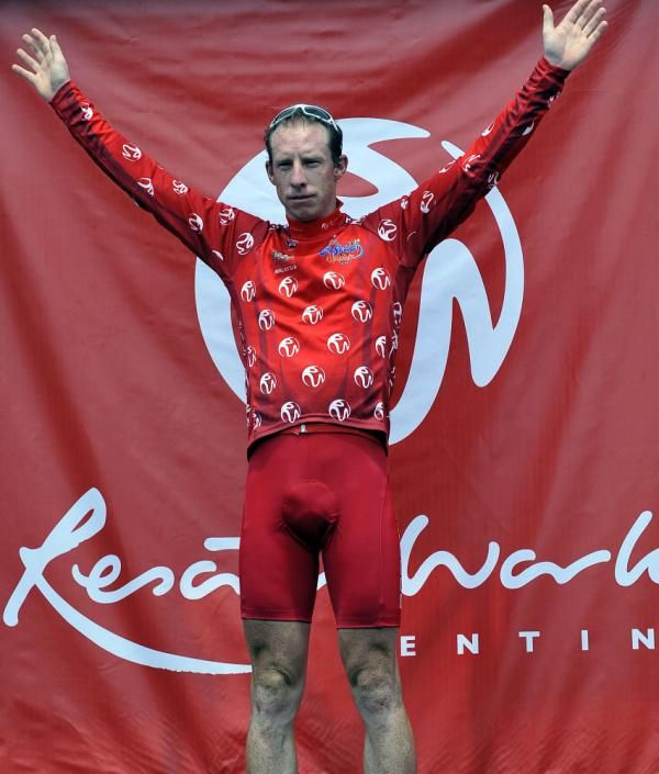 Pete McDonald (Drapac-Porsche) continues to lead the mountains classification