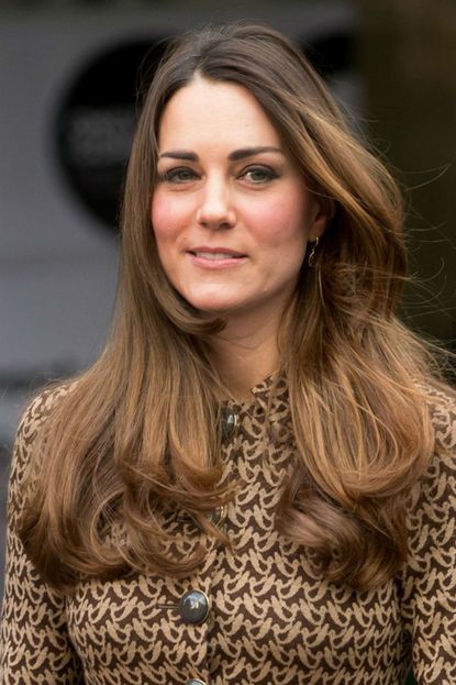 Kate Middleton's hairdresser says her curls are overdone.