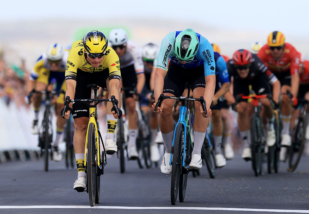 SOUTHWOLD, ENGLAND - SEPTEMBER 02: (L-R) Stage winner Olav Kooij of Netherlands and Team Visma | Lease a Bike and Tord Gudmestad of Norway and Team Decathlon AG2R La Mondiale sprint at finish line during the 21st Tour of Britain 2025, Stage 1 a 161.4km stage from Woodbridge to Southwold on September 02, 2025 in Southwold, England. (Photo by Stephen Pond/Getty Images)