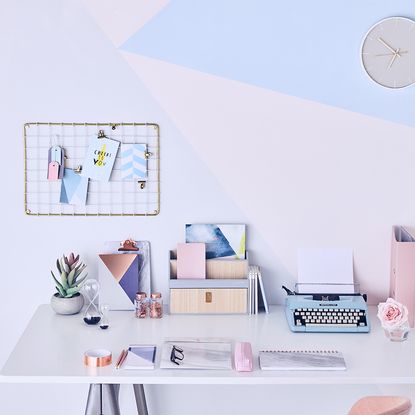 Home Office Essentials We Just MUST Have?