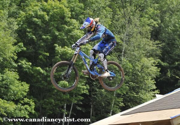 Rachel Atherton (Commencal)