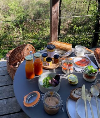 Loire Valley Lodges breakfast