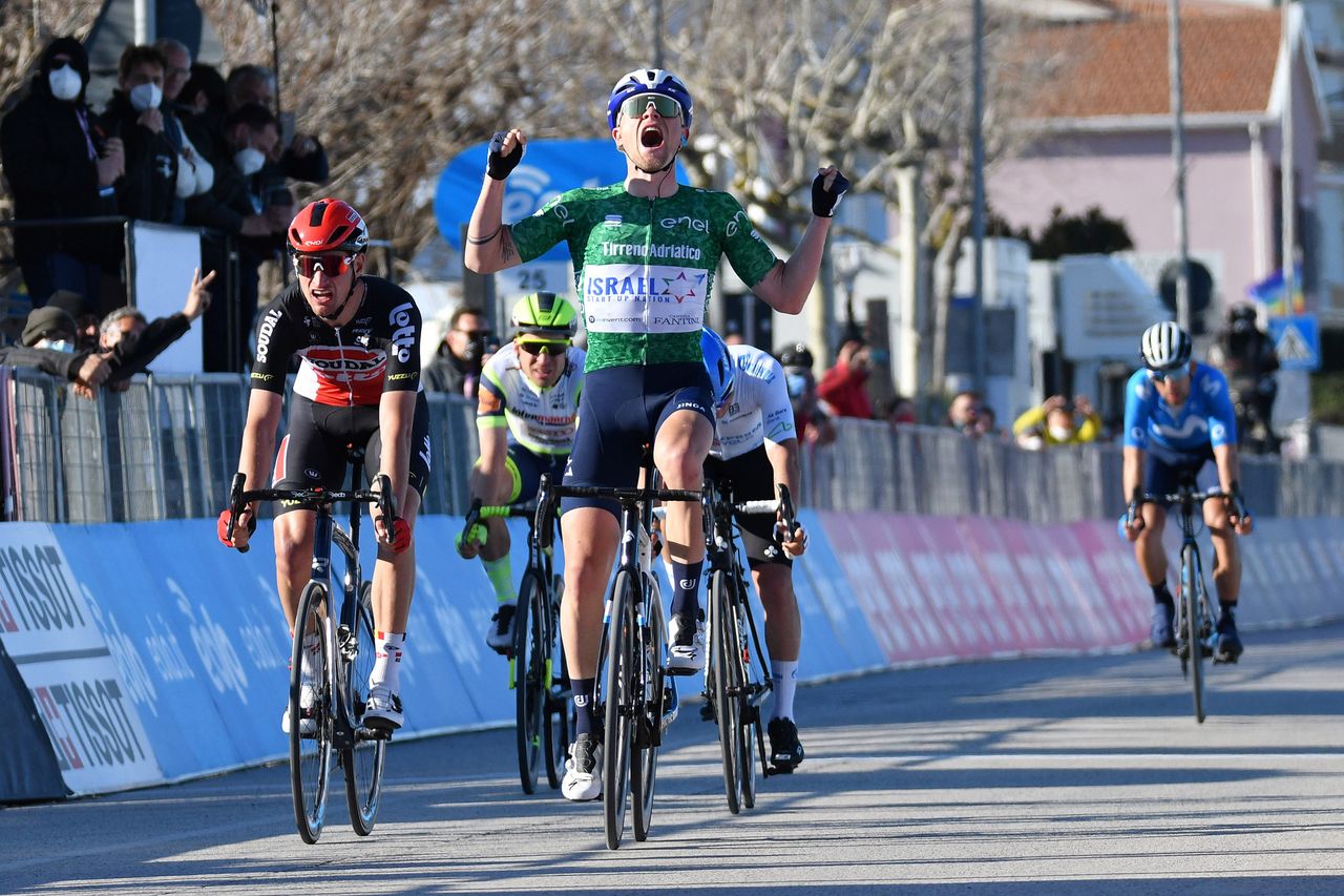 Tirreno Adriatico 2021 - 79th Edition - 6th stage Castelraimondo - Lido di Fermo 169 km - 15/03/2021 - Mads Wurtz Schmidt (DEN - Israel Start-Up Nation) - Brent Van Moer (BEL - Lotto Soudal) - Simone Velasco (ITA - Gazprom - RusVelo) - photo Tommaso Pelagalli/BettiniPhoto&Acirc;&copy;2021