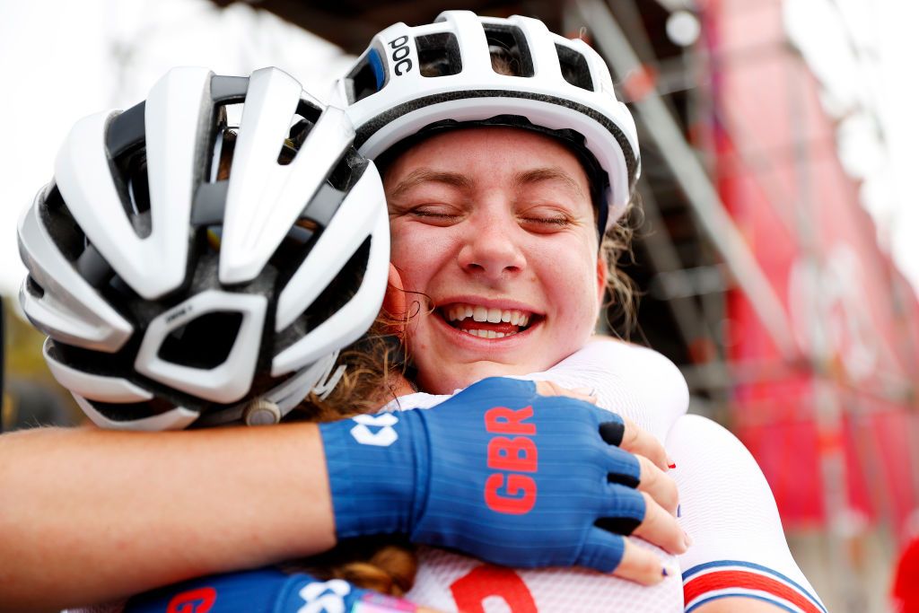 WOLLONGONG AUSTRALIA SEPTEMBER 24 Zoe Backstedt of United Kingdom celebrates winning and embraces to her teammate during the 95th UCI Road World Championships 2022 Women Junior Road Race a 672km one day race from Helensburgh to Wollongong Wollongong2022 on September 24 2022 in Wollongong Australia Photo by Con ChronisGetty Images