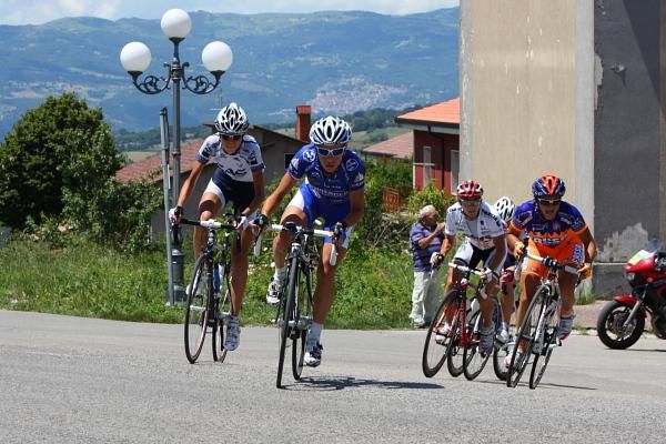 Eventual stage winner, Trixi Worrack (Equipe Nurnberger) leads a small group on a climb