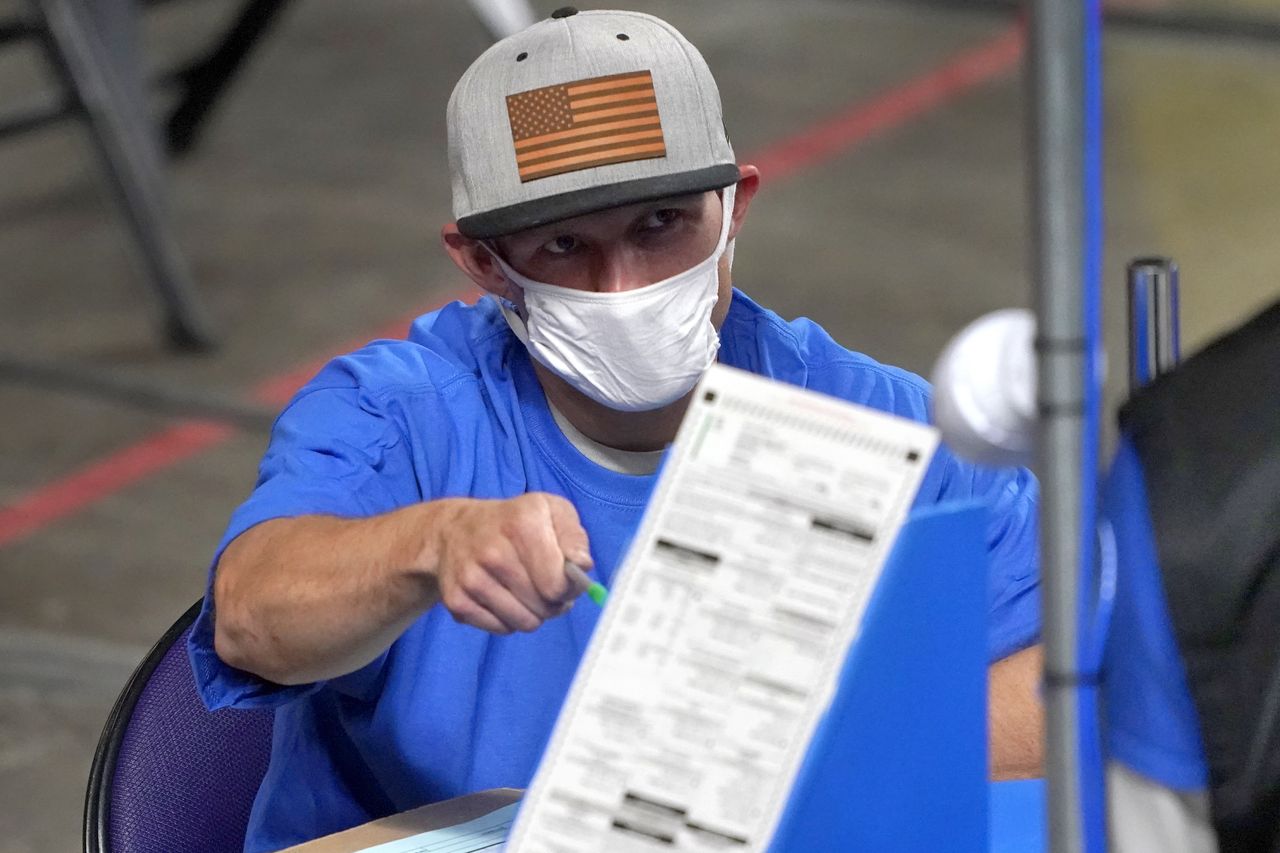 A volunteer with the Maricopa County vote audit.