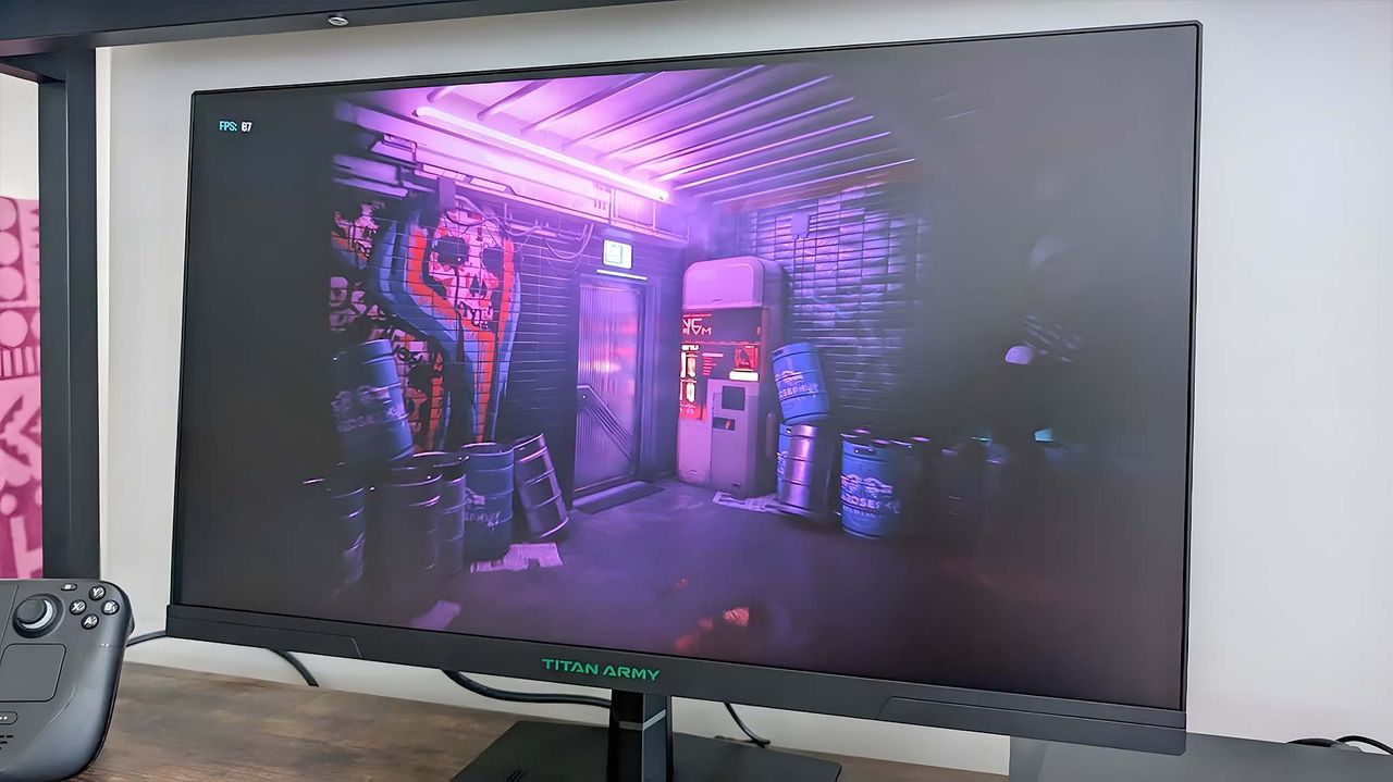 Titan Army P2510S displaying Cyberpunk 2077.