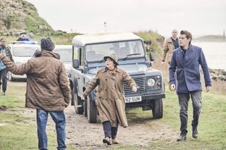 Vera with her police colleagues Aiden Healy (Kenny Doughty) and Kenny Lockhart (Jon Morrisson).