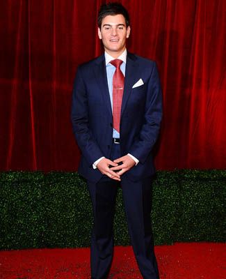 Matt Lapinskas to leave EastEnders in poker plot