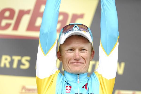 Alexander Vinokourov (Astana) on the podium