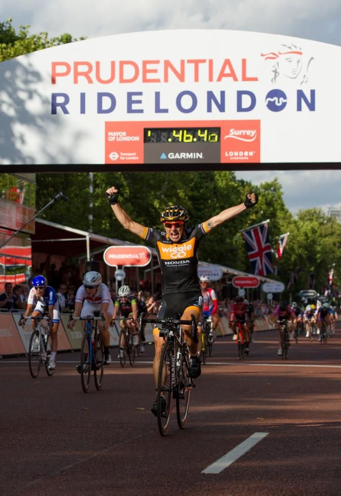 Giorgia Bronzini (Wiggle Honda) won the women's Prudential RideLondon