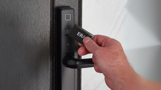 Era Protect Smart Universal Door Handle