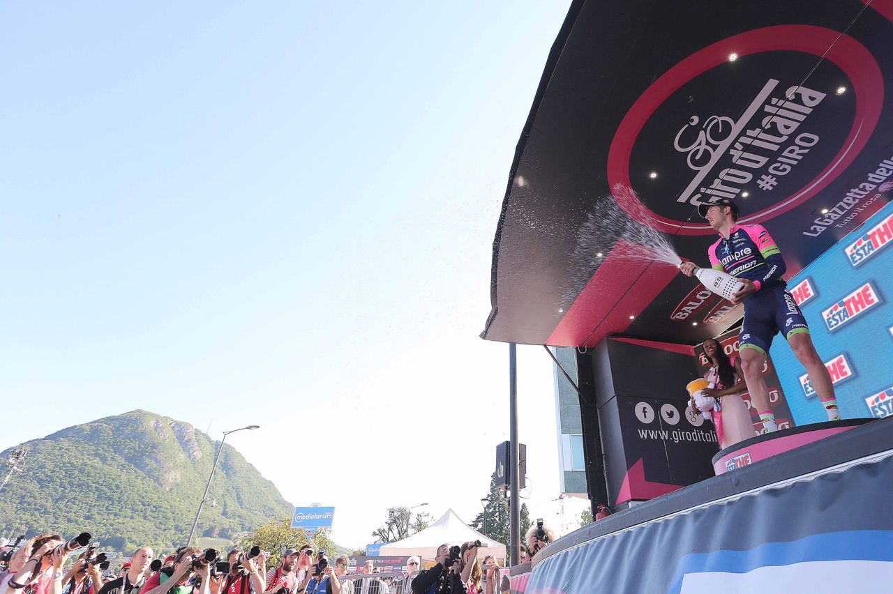 Sacha Modolo gets the spray the prosecco for a second time this Giro