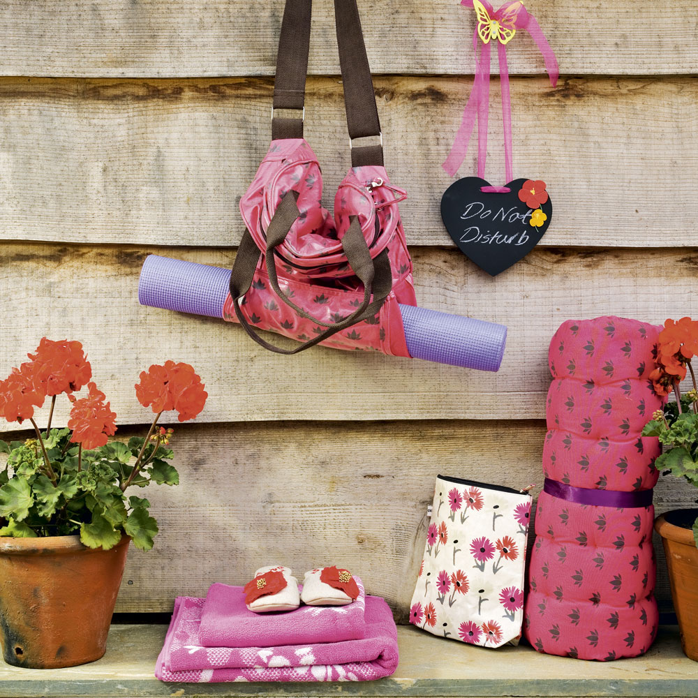 workout with bag and flower pot