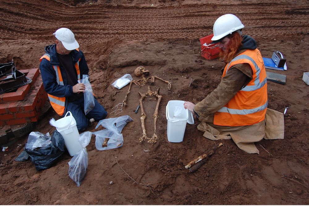 Gritty excavation, warwickshire, medieval skeletons