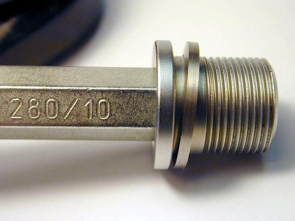 The left side bottom bracket bolt uses a hefty 10 mm Allen key.