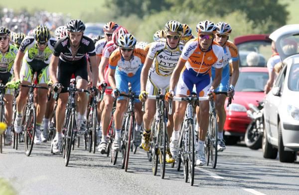 Rabobank, Columbia and Garmin lead the peloton in pursuit of the breakaway