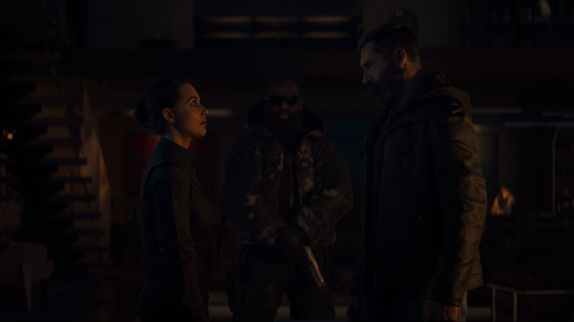 Captain Price and Valera Garza stare at one another after coming to an arrangement for the cartel to assist Price in finding MW4 antagonist 