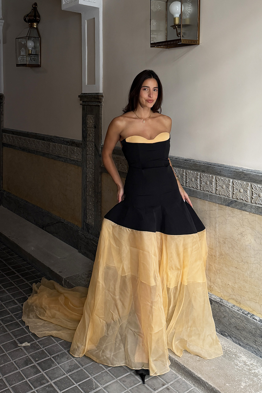 Bettina Looney wearing a 2026 wedding guest dress trend