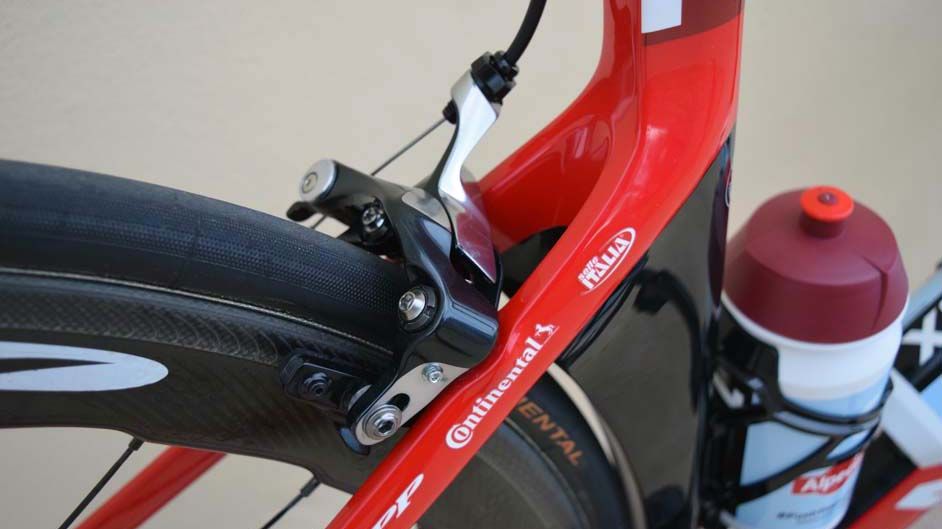 Direct mount unmarked Dura-Ace brakes as SRAM don't make any direct mount brakes yet