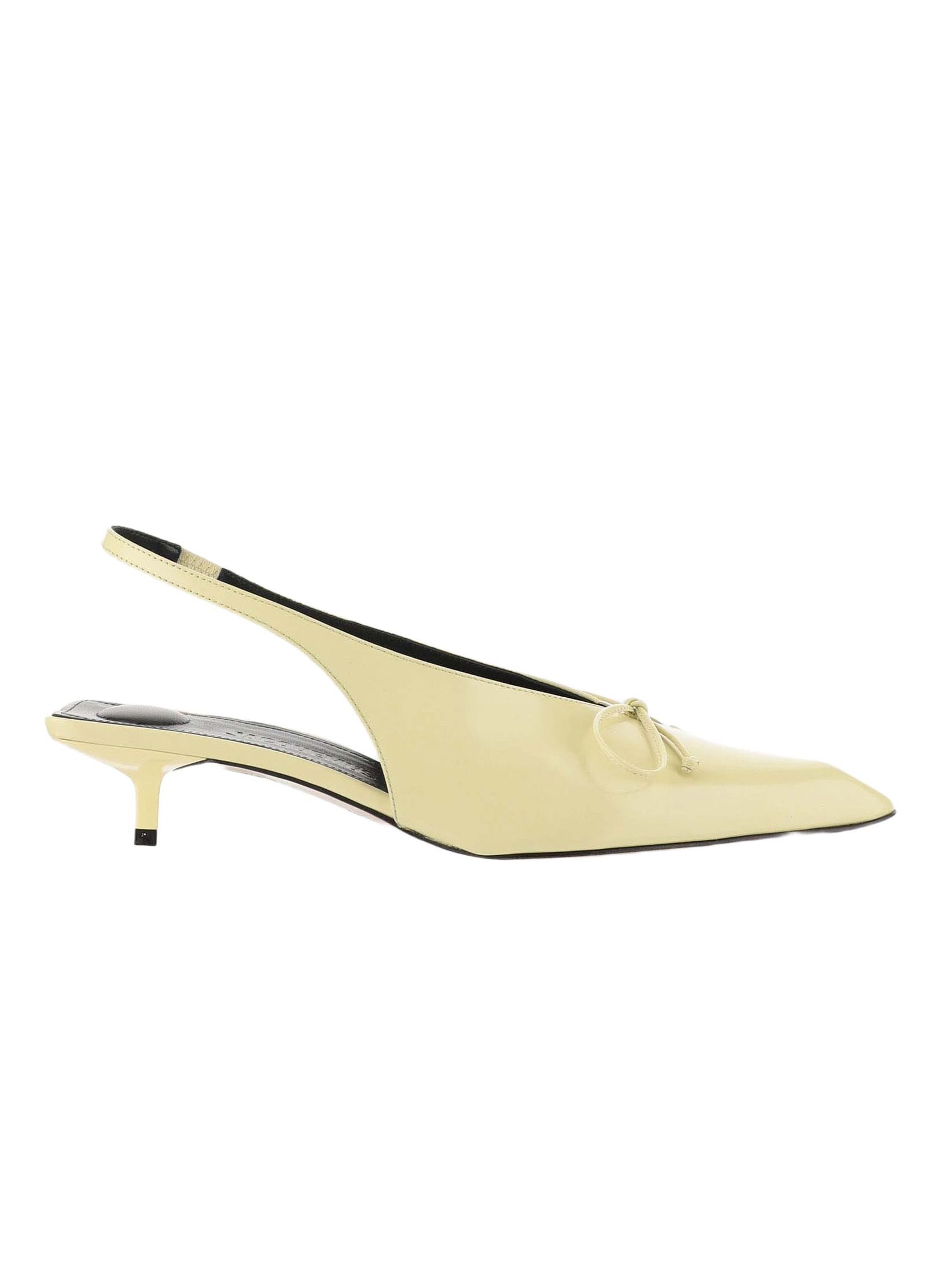 missing-image 18 حذاء مصمم يمكنك الحصول عليه بسعر مخفض