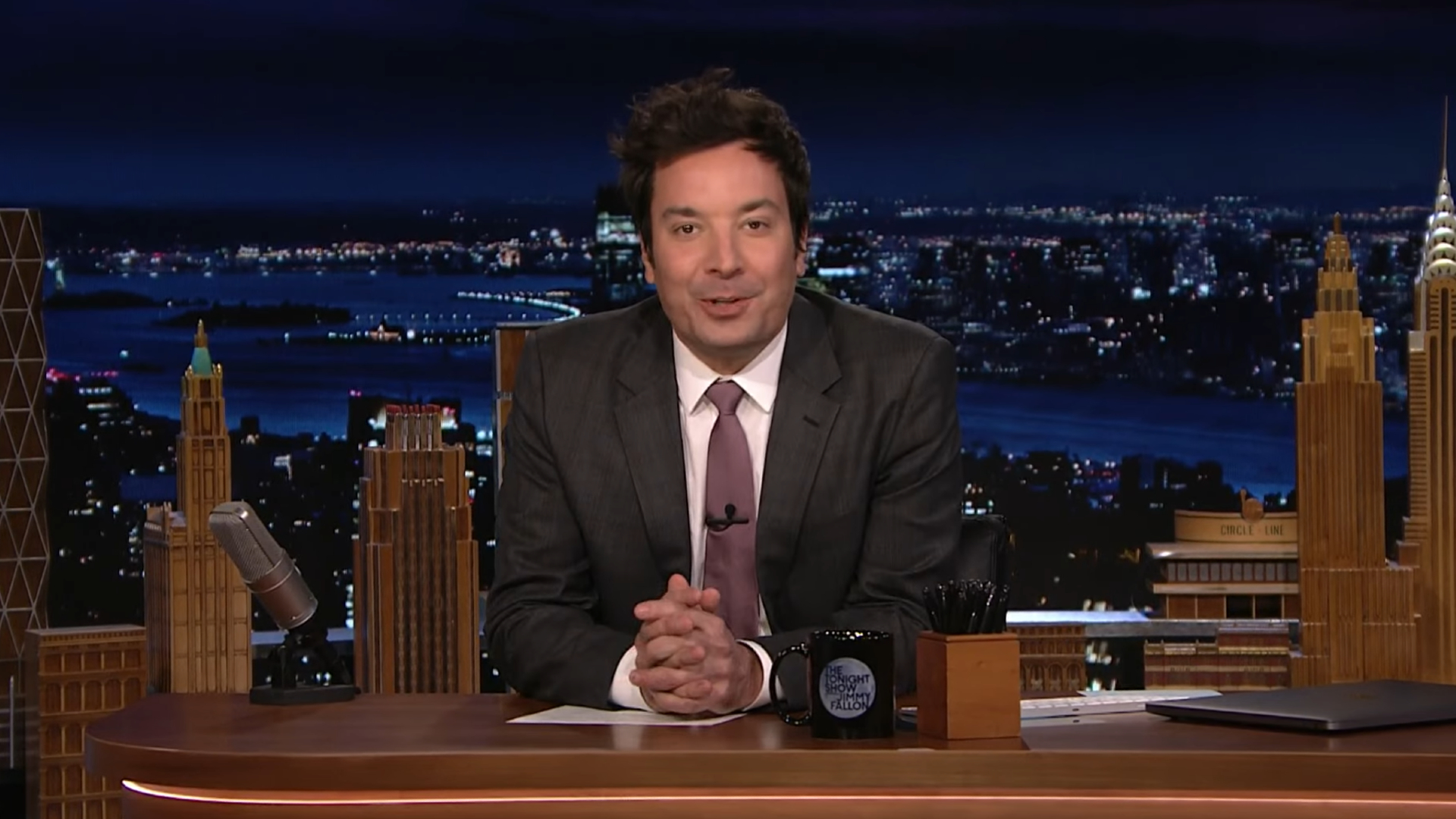  Yes, Jimmy Fallon is streaming Among Us today 