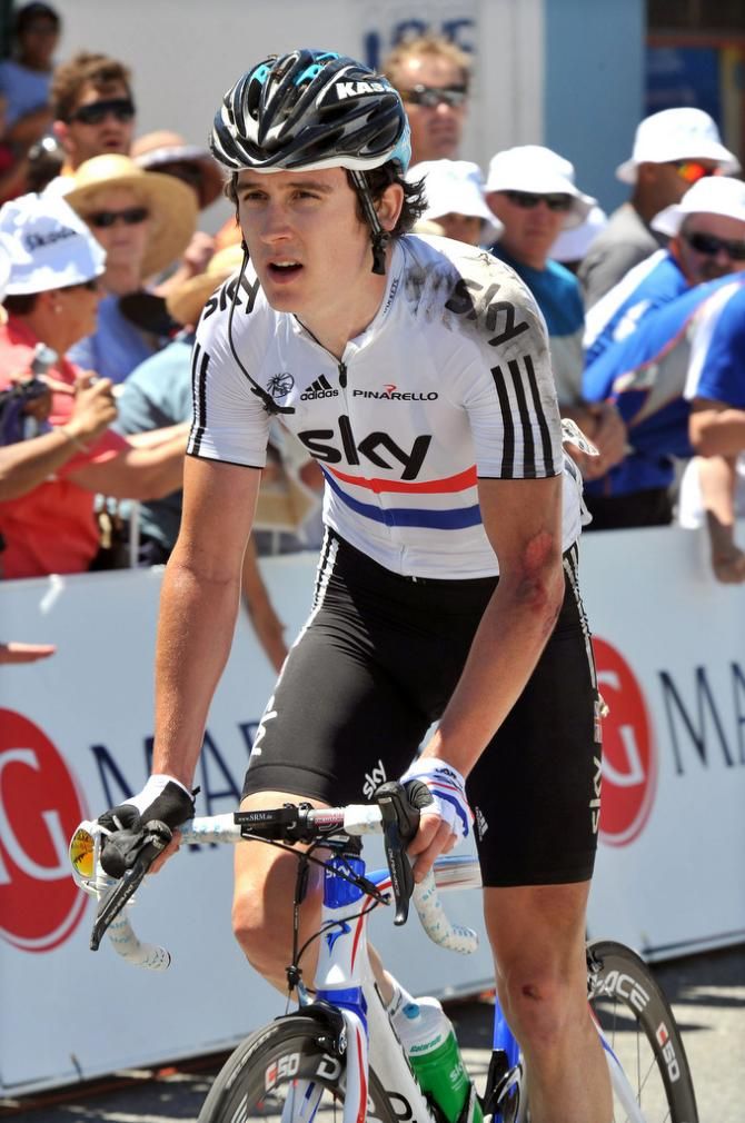 Geraint Thomas looking worse for wear after crashing in Mannum