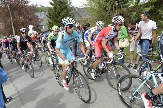 Vincenzo Nibali was very active in the group