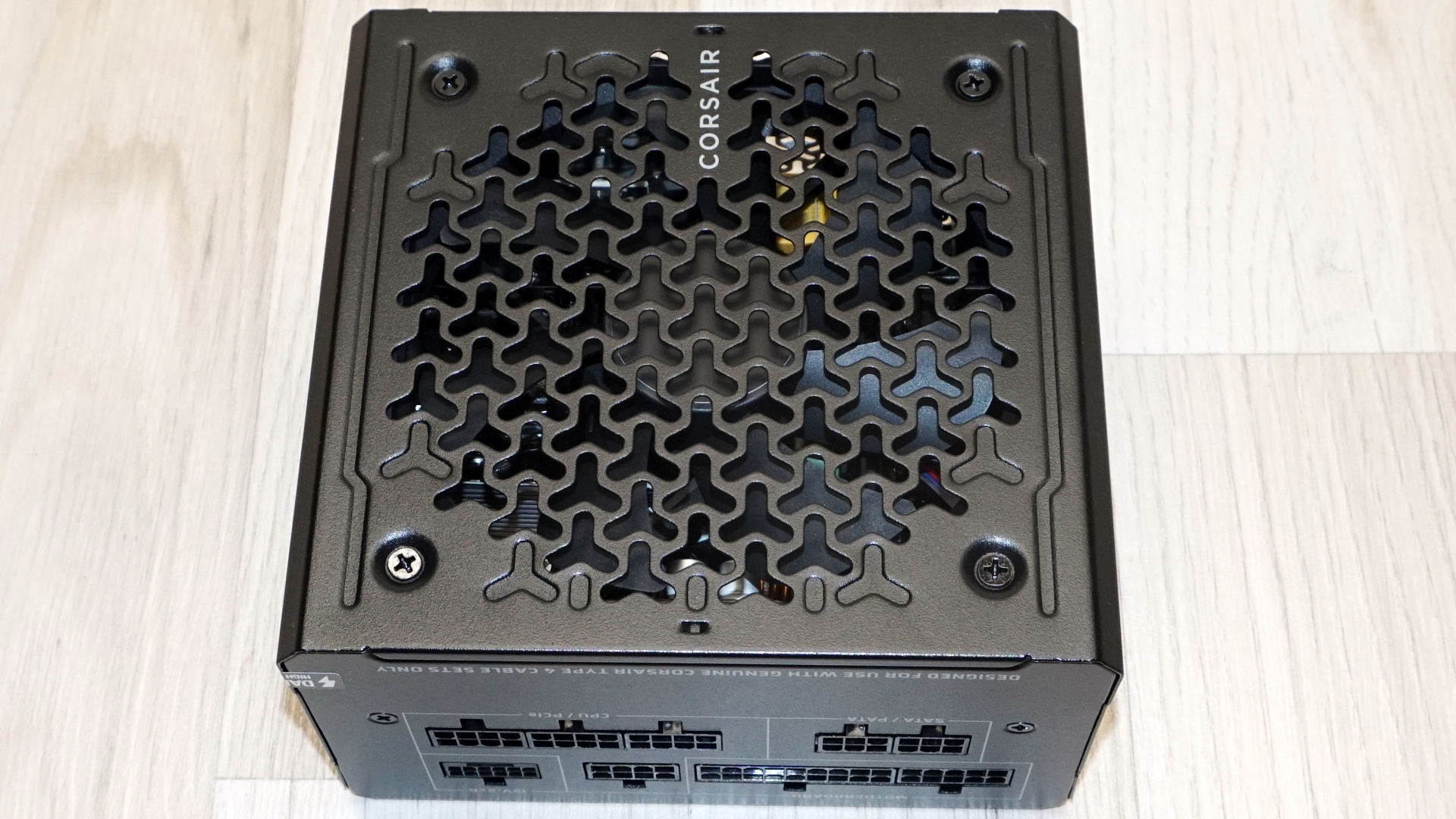 Corsair RM1000e 2026 (ThermalProtect)