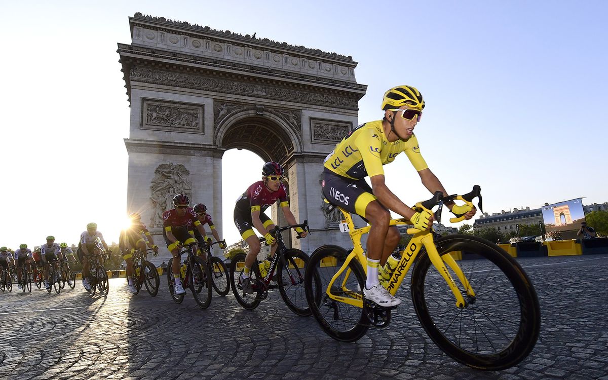 Bernal's bike also received yellow handlebar tape and bottle cages