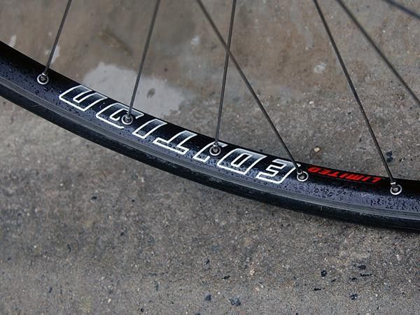 Sch&auml;r rode Gent-Wevelgem with shallow box-section tubulars.