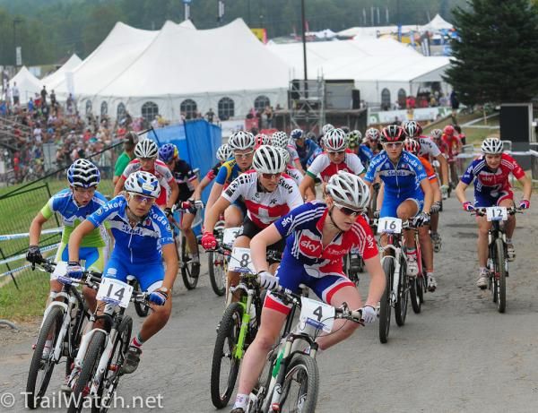 Annie Last (Great Britain) leads out the Under 23 women's cross country