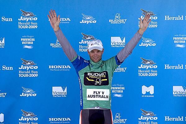 Jonathan Cantwell (Fly V Australia) is still the Budget Forklifts Sprint Points leader after two stages.