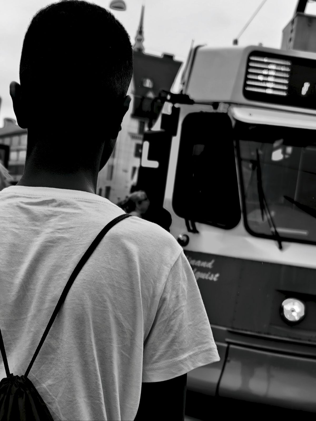 black and white street style photographs taken with the oppo find x8 ultra