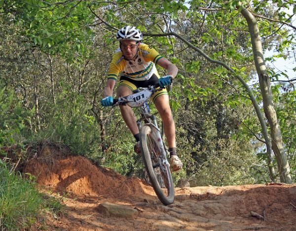 Jason English (Australia) on his way to a win.