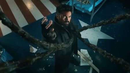 Billy Butcher using his tendril powers