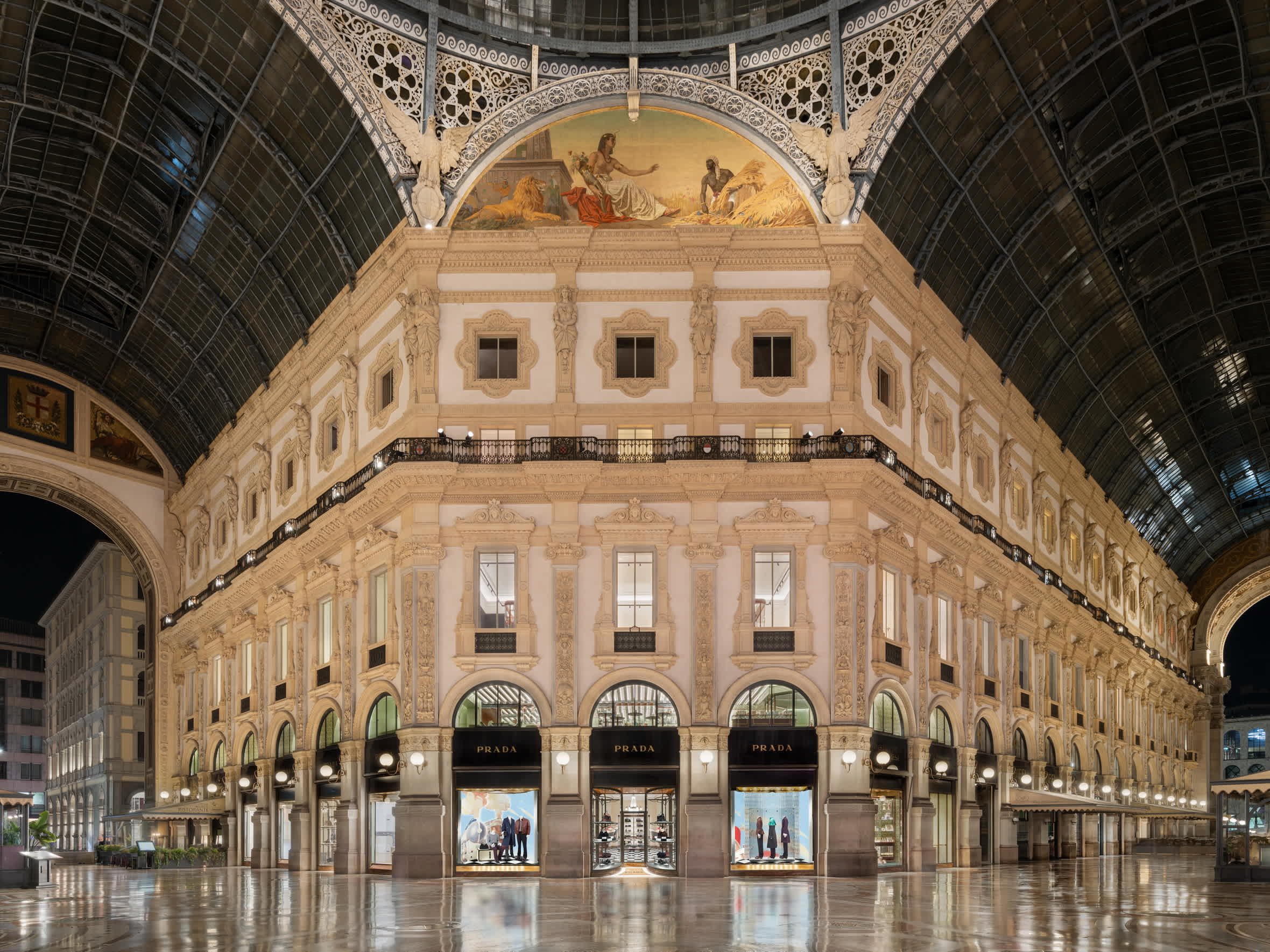 Prada Galleria Vittorio Emanuele II