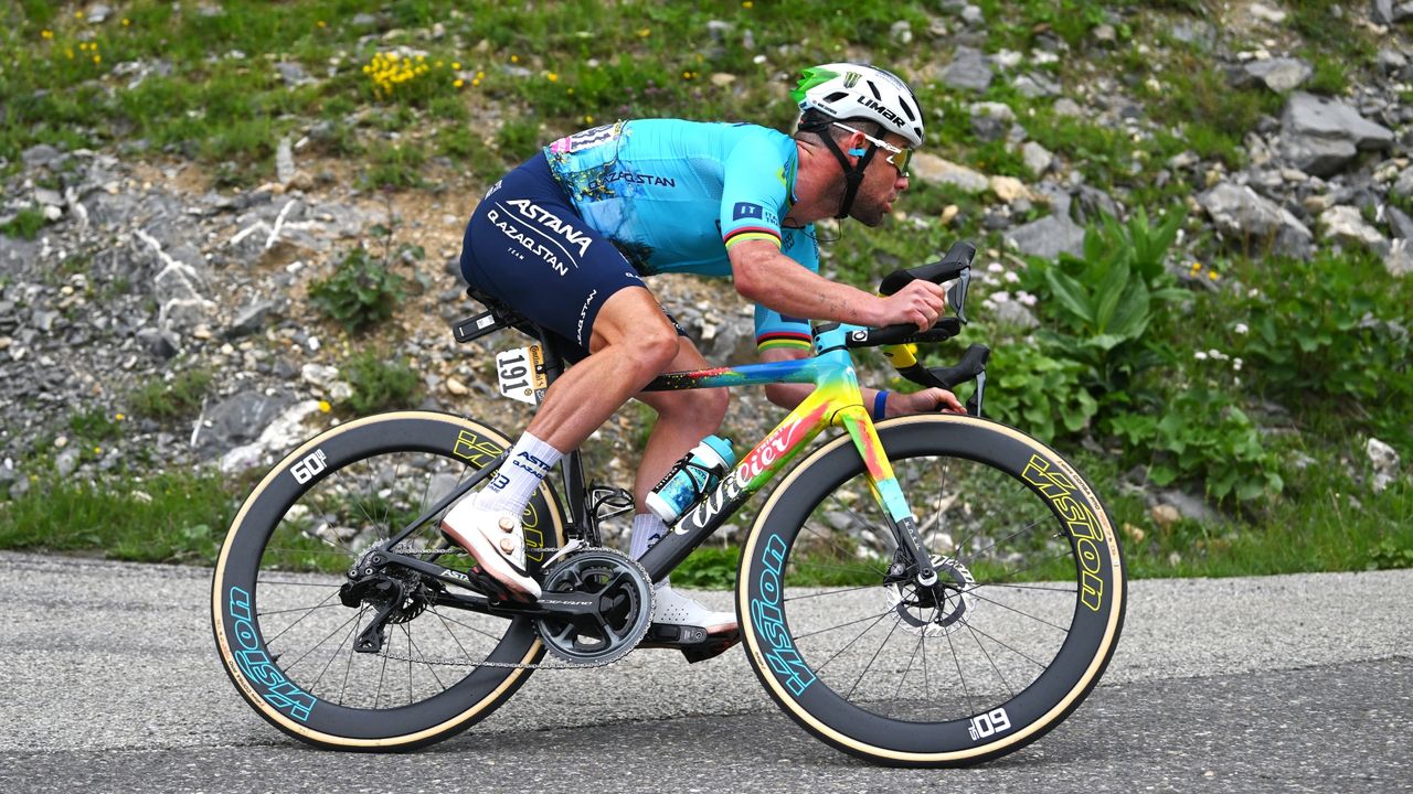 Mark Cavendish record 35th tour de france stage race winning bike