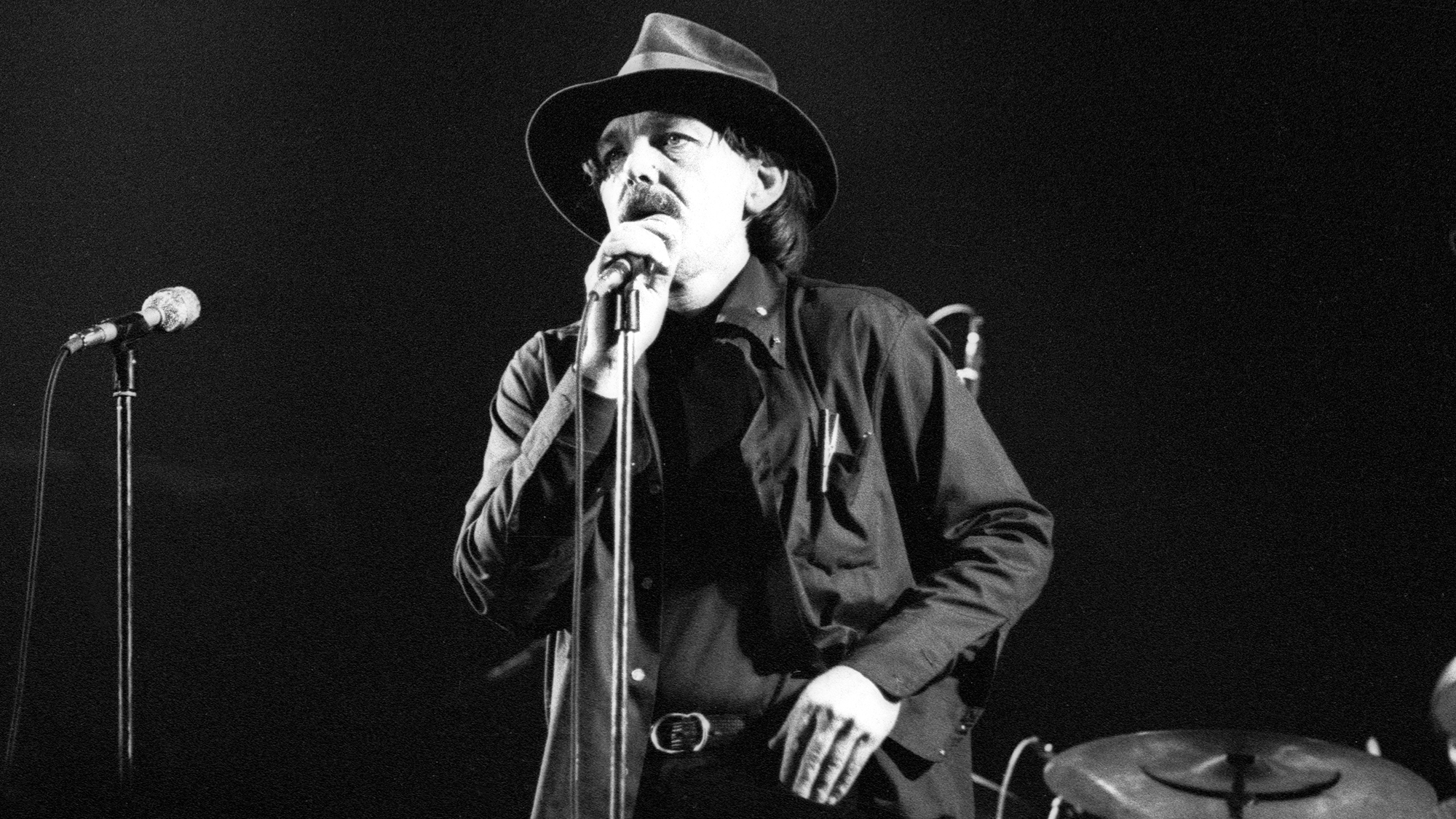 Captain Beefheart performing with The Magic Band at The Venue in Victoria Street, London, 12th November 1980.