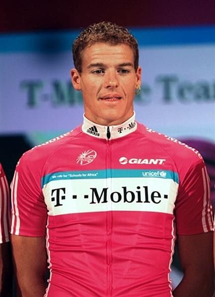Adam Hansen (T-Mobile)