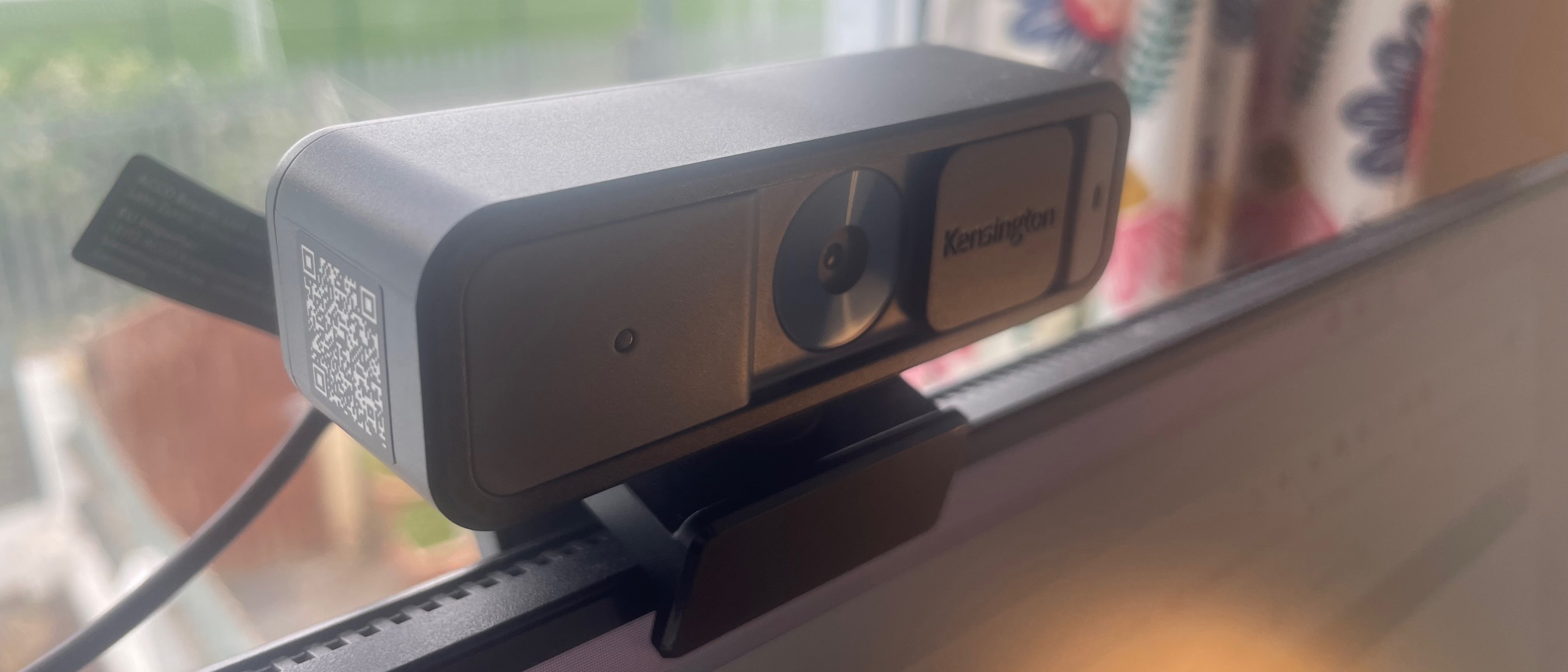 Kensington W2000 webcam review: decent build, unflattering picture