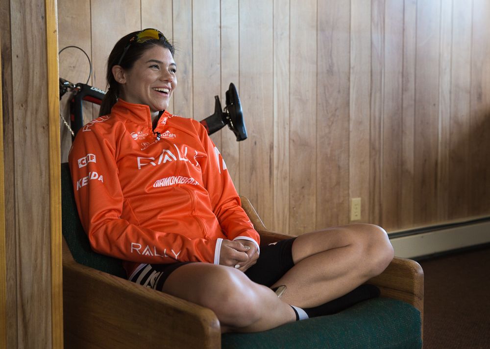 Summer Moak signed with Rally from the Twenty20 women's team